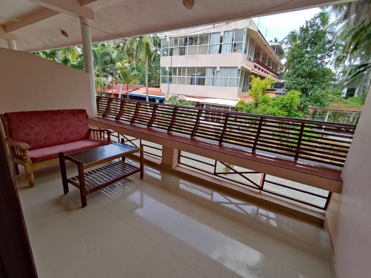 Hotel Cocobeach Ковалам Экстерьер фото